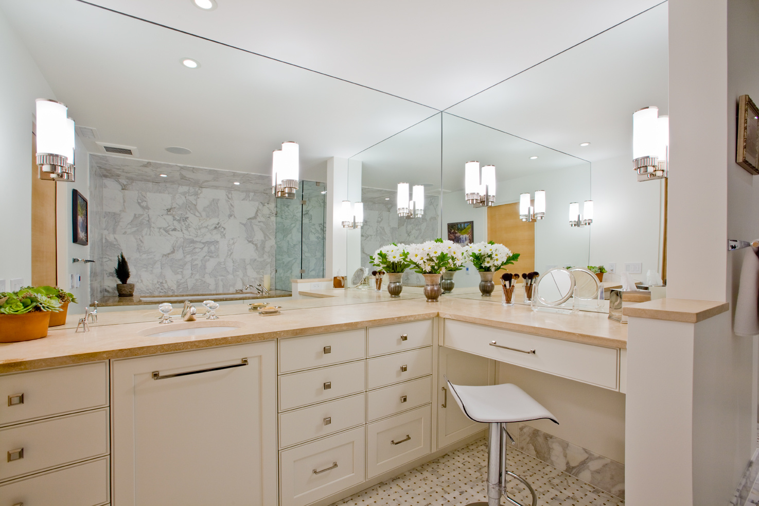 West Calhoun Master Bathroom