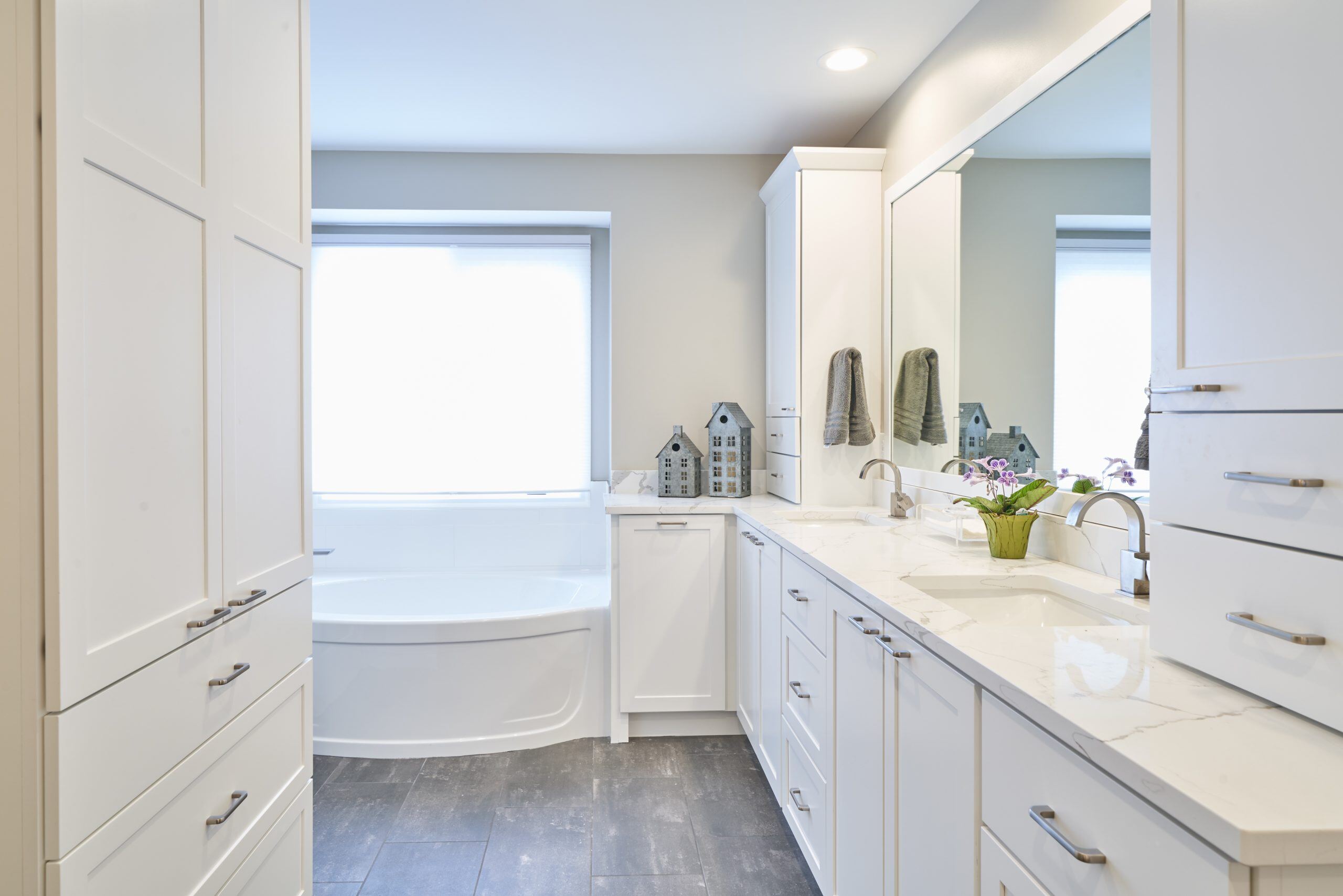 Normandale Lake Master Bathroom