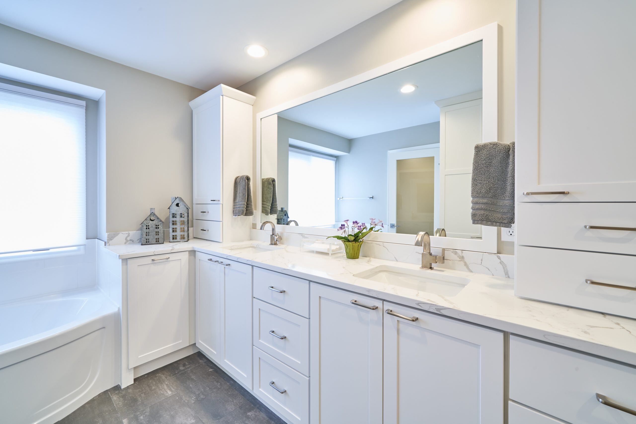 Normandale Lake Master Bathroom