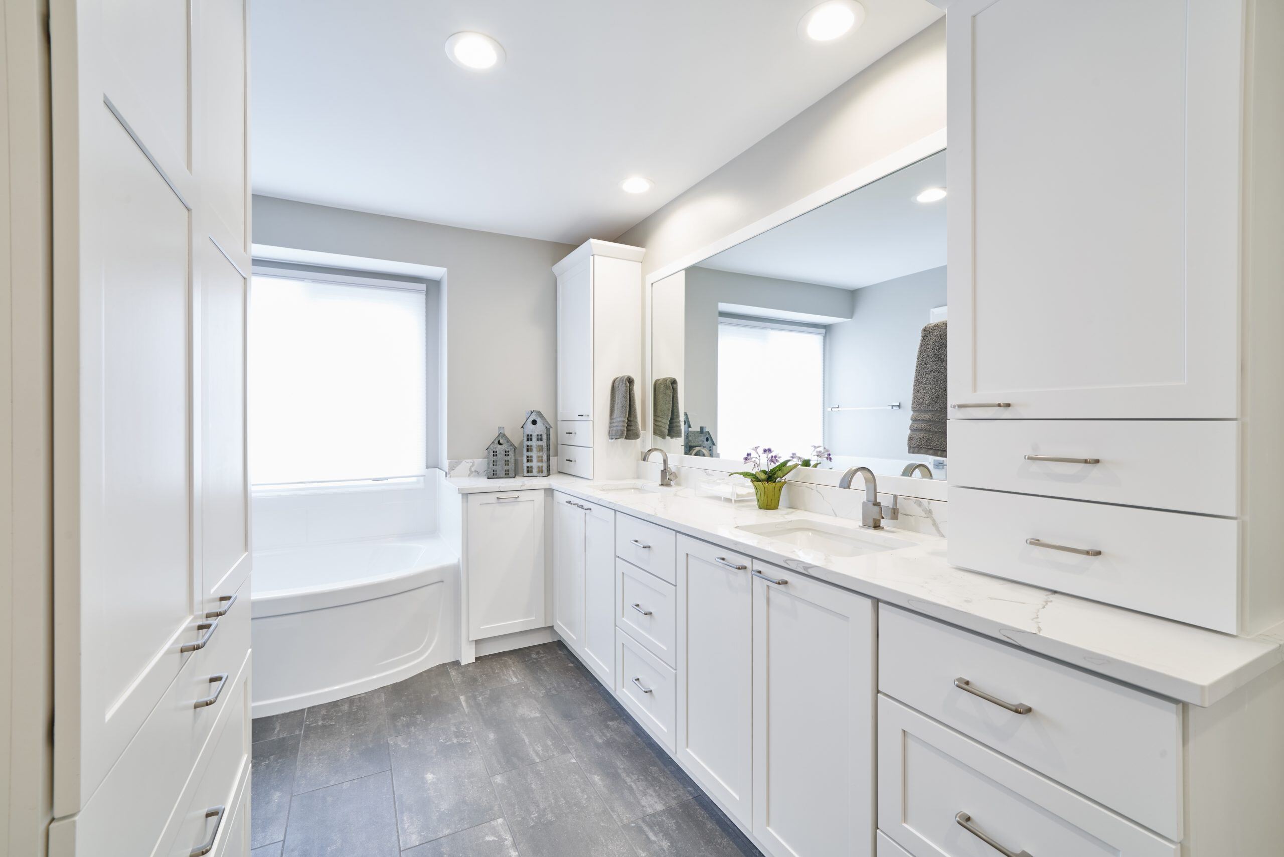 Normandale Lake Master Bathroom